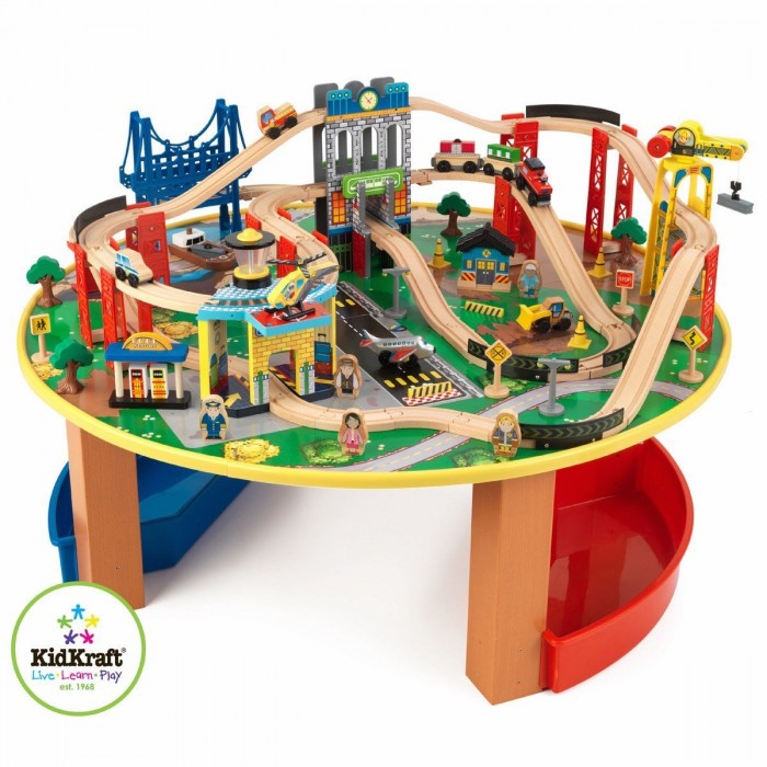 Set trenulete City Explorer KidKraft cu masuta de joaca din lemn